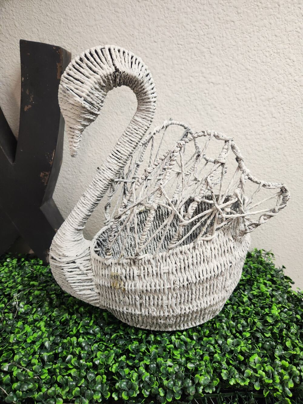 Vintage Wicker Rattan Basket Life Size Beautiful Cottagecore Goose Duck